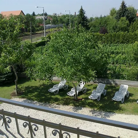 Guest house Rozsa