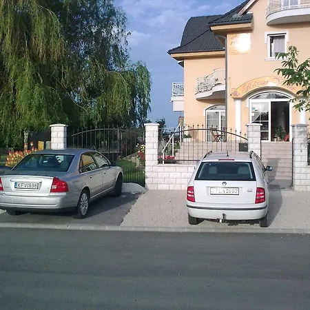 Rozsa Balatonfüred