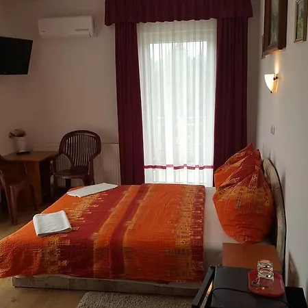 Guest house Rozsa