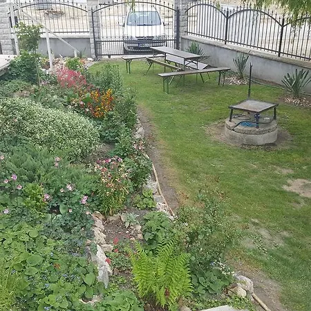Rozsa Guest house Balatonfured